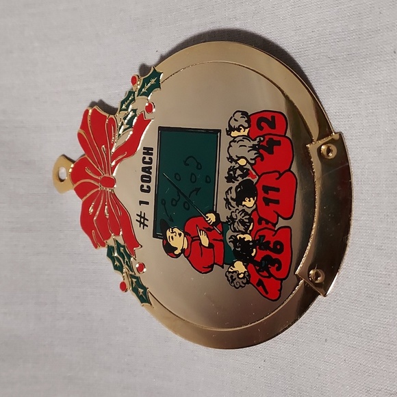 1992 Vintage Gloria Duchin #1 Coach Christmas Hanging Ornament - Picture 1 of 6